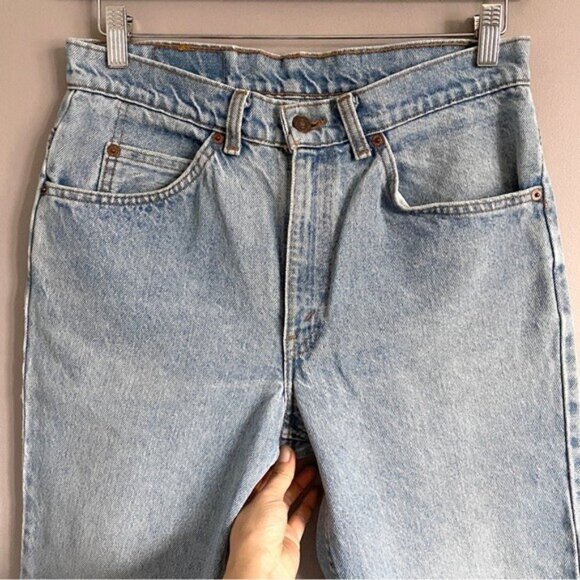 Vintage Levi's Orange Tab High-rise Straight Jeans - 30 x 25" (cropped / petite) - Picture 4 of 14